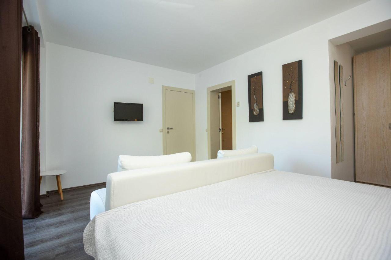 Apartments Mosor Omis Ngoại thất bức ảnh