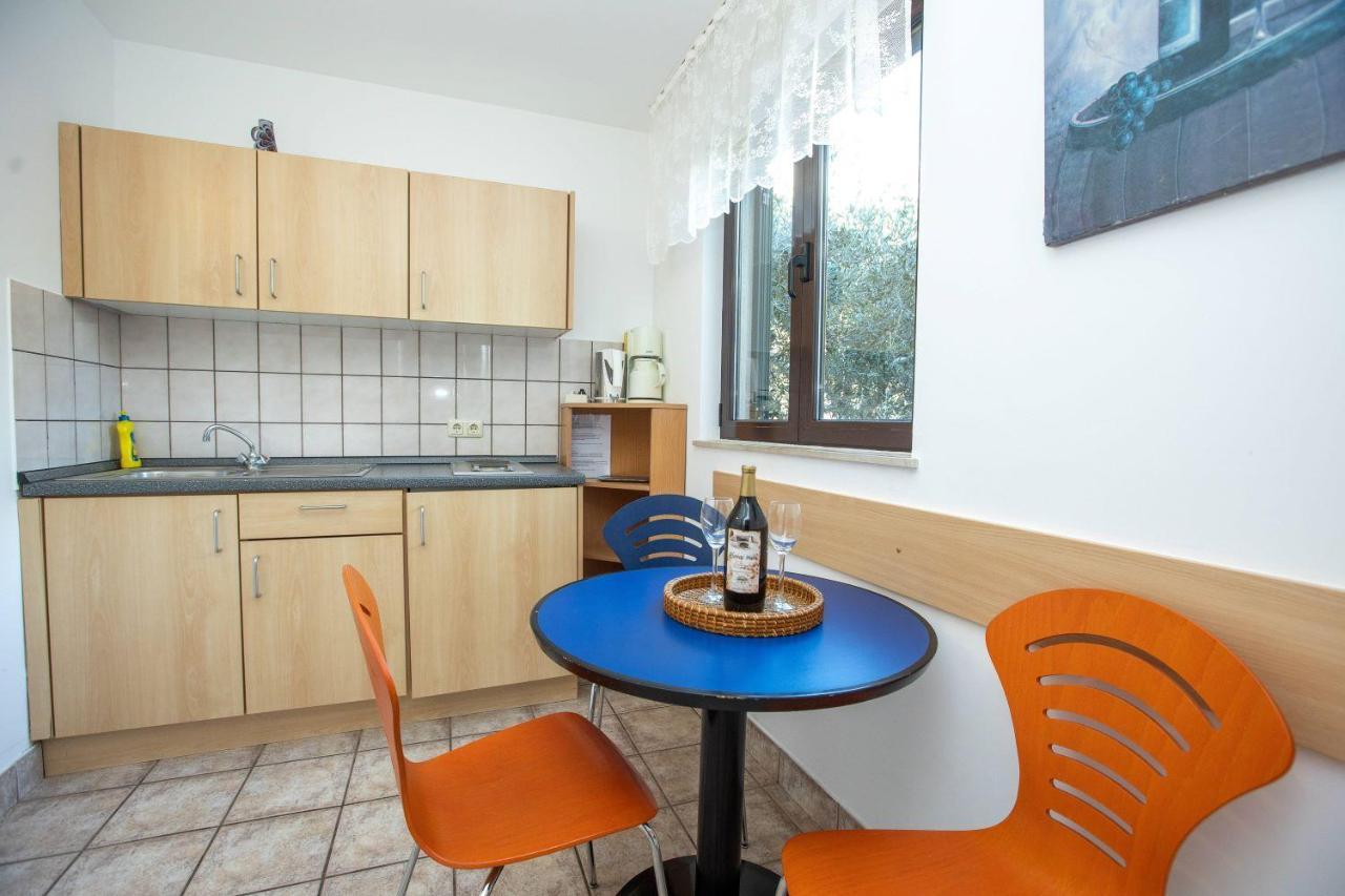 Apartments Mosor Omis Ngoại thất bức ảnh