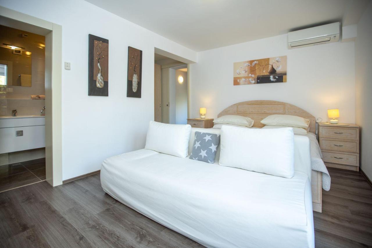 Apartments Mosor Omis Ngoại thất bức ảnh