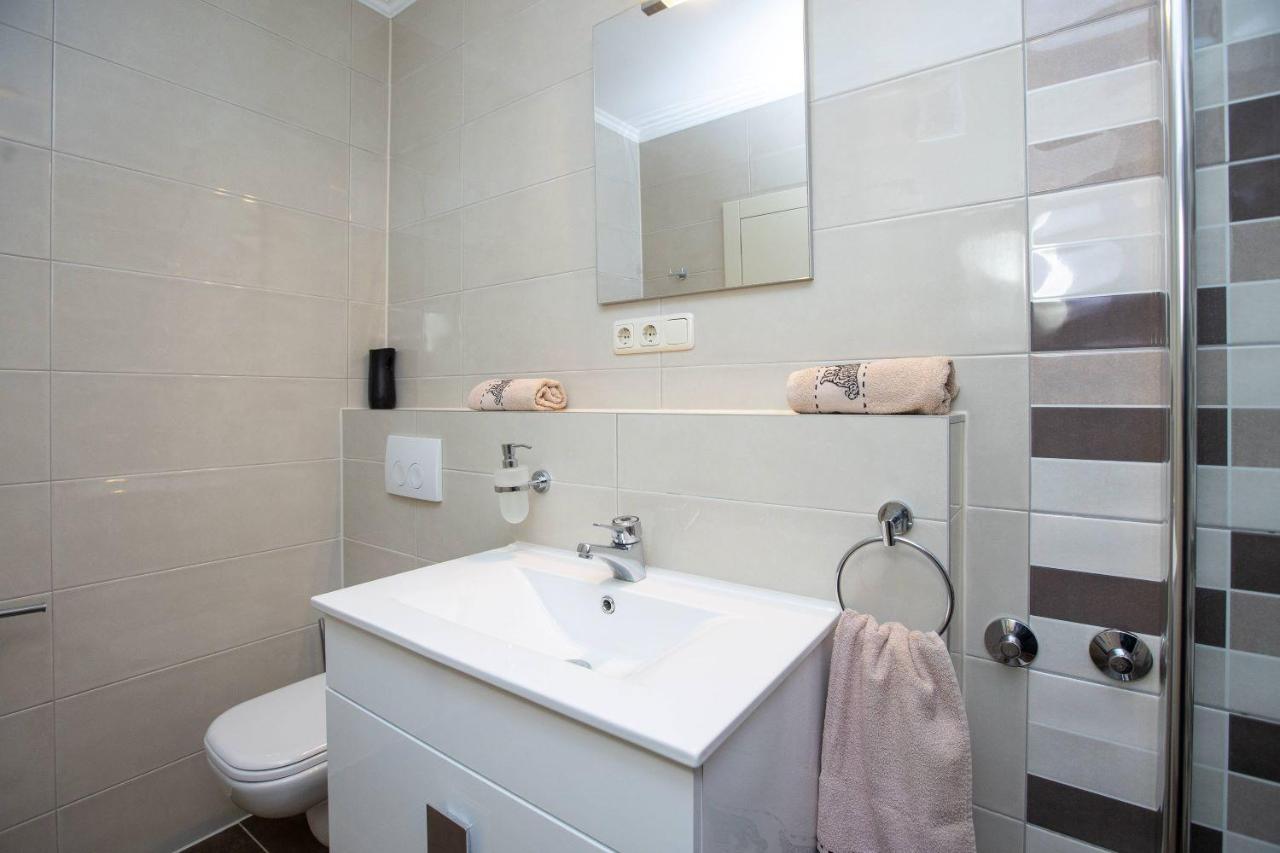 Apartments Mosor Omis Ngoại thất bức ảnh